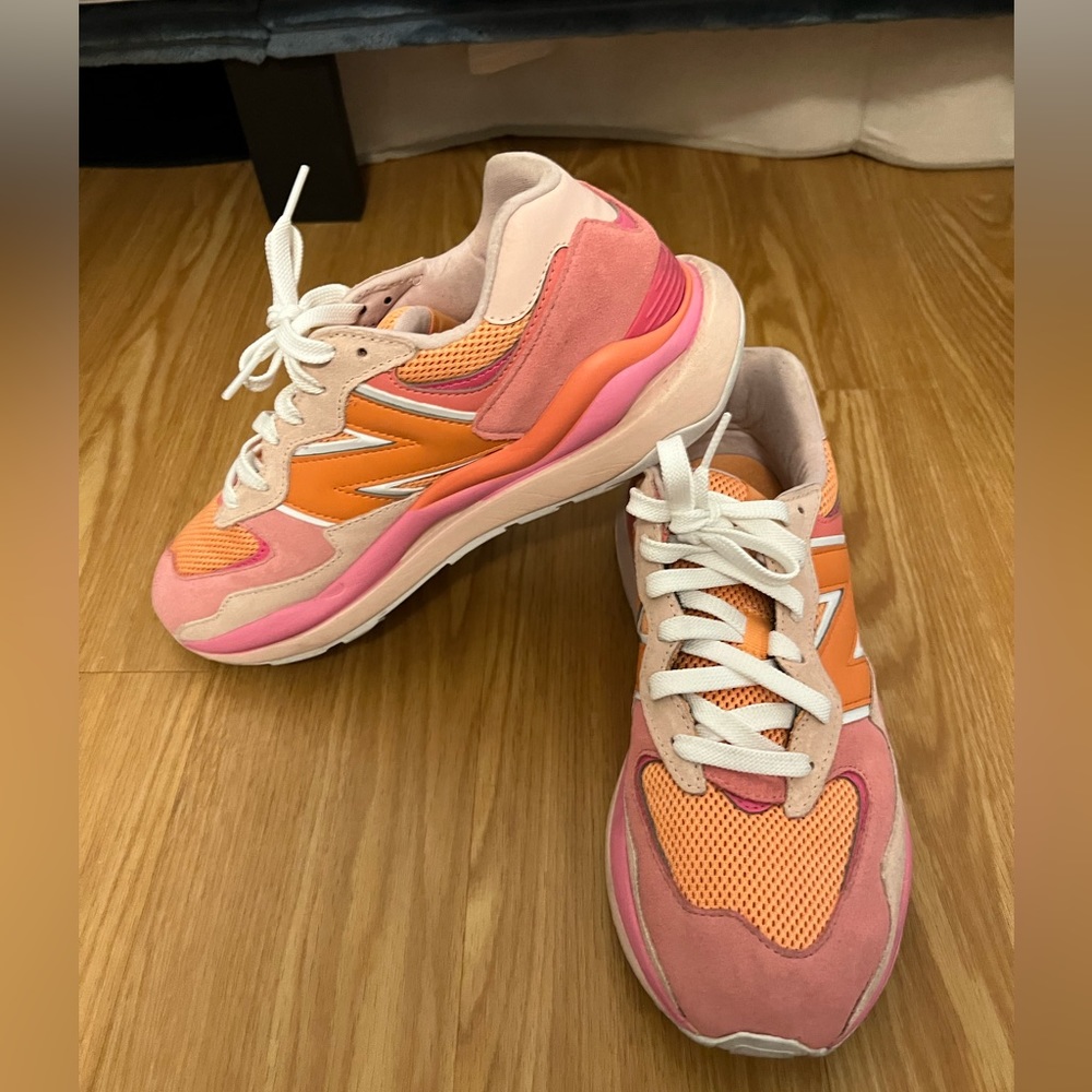 New Balance 5740 - Size 10
